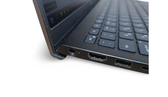 Ноутбук Dell Vostro 5502 Intel Core i5-1135G7 8 GB RAM 256 GB SSD [15.6" FullHD] - Б/У - 644253