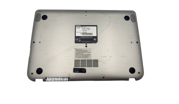 Нижняя часть корпуса  для ноутбука TOSHIBA CB30-102  ZYU36BU9  Б/У