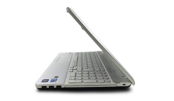 Ноутбук Sony Vaio PCG-71313M Intel Core I5-480M 4 GB RAM 128 GB SSD [15.6"] - Б/В - 644584