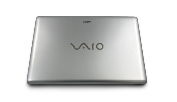 Ноутбук Sony Vaio PCG-71313M Intel Core I5-480M 4 GB RAM 128 GB SSD [15.6"] - Б/В - 644584