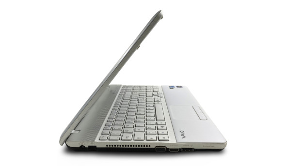 Ноутбук Sony Vaio PCG-71313M Intel Core I5-480M 4 GB RAM 128 GB SSD [15.6"] - Б/В - 644584