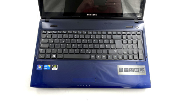 Игровой ноутбук Samsung R590 Intel Core I3-350 8 RAM 128 SSD 500 HDD NVIDIA GeForce GT 330M [15.6"] - Б/У - 644883