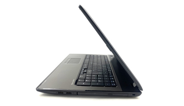 Ігровий ноутбук Acer Aspire 7741G Intel Core I7-720QM 8 RAM 120 SSD 320 HDD ATI Radeon HD 5650 [17.3"] - Б/В