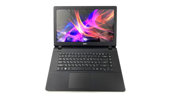 Ноутбук Acer Aspire ES1-511 Intel Celeron N2830 4 GB RAM 128 GB SSD [15.6"] - Б/В