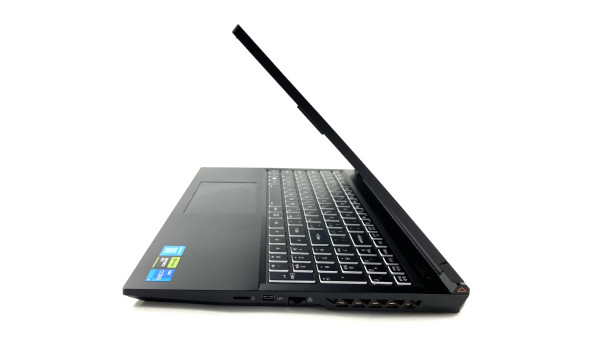 Ігровий ноутбук GIGABYTE G5 KF Core i5-12500H 16 RAM 512 SSD GeForce RTX 4060 [IPS 15.6" FullHD 144Hz] - Б/В - 645648