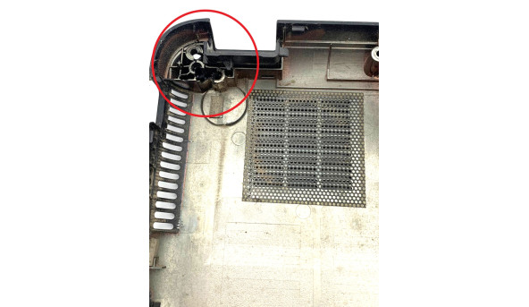 Нижняя часть корпуса к ноутбуку HP Pavilion G6-2000 G6-2240ER 684164-001 Б/У - 646123