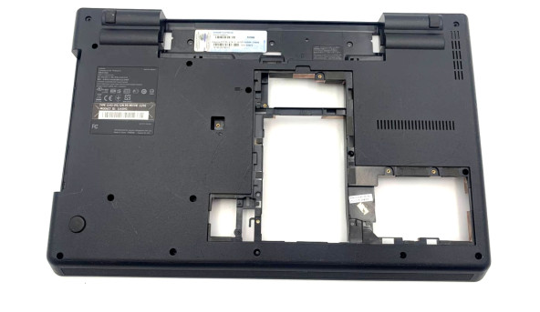 Нижняя часть  корпуса для ноутбука Lenovo ThinkPad E520, 60.4MI04.003 Б/У