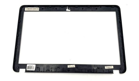 Рамка матриці для ноутбука HP Compaq Presario CQ58 15.6" 686255-001 Б/В - 647885