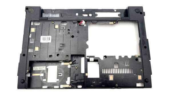 Нижняя часть корпуса к ноутбуку  HP 620 625 6070B0469401 Б/У