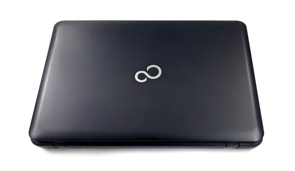 Ноутбук Fujitsu Lifebook A512 Intel Core I3-2310M 8 GB RAM 128 GB SSD [15.6"] - Б/В - 648374