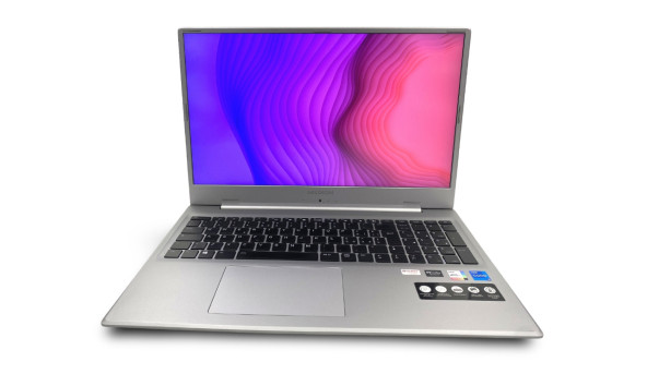 3 Ноутбук Medion Akoya E17405 Intel Core I5-1135G7 8 GB RAM 512 GB SSD [IPS 17.3" FullHD] - Б/В - 648901