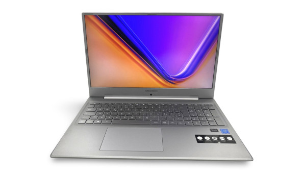 24 Ноутбук Medion Akoya E17201 Intel Celeron N4020 8 GB RAM 128 GB SSD [IPS 17.3" FullHD] - Б/У - 648914