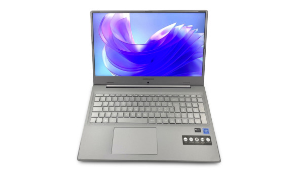 Ноутбук Medion Akoya E17405 Intel Core I5-1135G7 8 GB RAM 512 GB SSD [IPS 17.3" FullHD] - Б/У - 648943