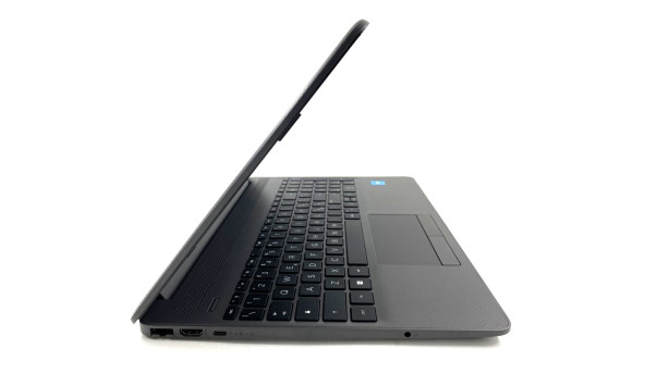 Ноутбук HP 250 G9 Intel Celeron N4500 8 GB RAM 256 GB SSD [15.6"] - Б/У - 649003