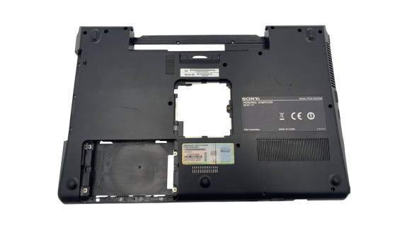 Нижняя часть корпуса к ноутбуку Sony VAIO VPC-F1 VPCF1 VPCF11 VPCF12 VPCF13 PCG-81212M 012-010A-2653-D Б/У