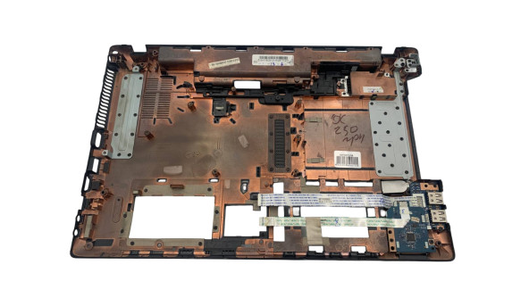 Нижня частина корпусу з додатковими платами до ноутбука ACER 5552 5552G AP0FO000700 512417BO01214H Б/В - 649415