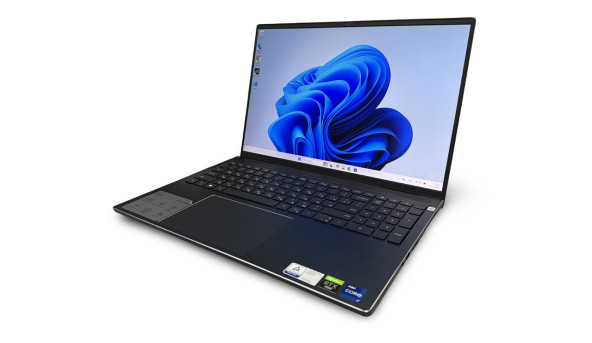 Ігровий ноутбук Dell Inspiron 16 7610 Intel Core i7-11800H 32 RAM 512 SSD GeForce RTX3060 [IPS 16" 3K] - Б/В