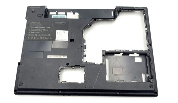 Нижняя часть корпуса к ноутбуку  Lenovo 3000 G530 AP04D000B00 AP04D000A00 Б/У