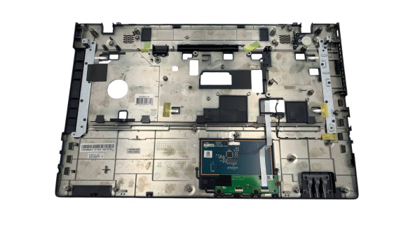 Середня частина корпусу для ноутбука Lenovo G700 G710 13N0-B5A0411 Б/В - 649872