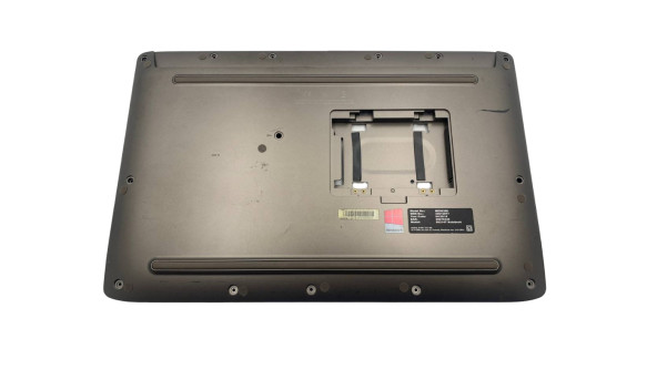 Нижняя часть клрпуса к ноутбуку MEDION AKOYA S6002 S6214T 13NM-13A03110A 13NM-13Q0J01 Б/У