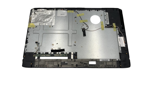 Средняя ячасть корпуса к ноутбуку Medion Akoya S6213T 15.6 13NM-13A01110 Б/У - 650056