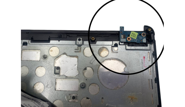 Средня часть корпуса к ноутбуку Acer Aspire E1-510P E1-572G FA0VR000800-2 AP0VR000780 AP0VR000781 Б/У - 650169