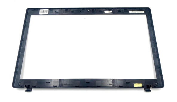 Рамка матрицы корпуса к ноутбуку Acer Aspire 7560 7560G AP0HO0002001 Б/У - 650181