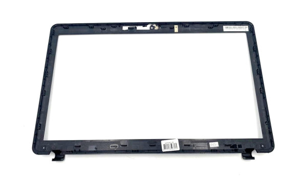 Рамка матриці корпусу для ноутбука Acer Aspire E1-772G 13N0-99A0K02 Б/В - 650660