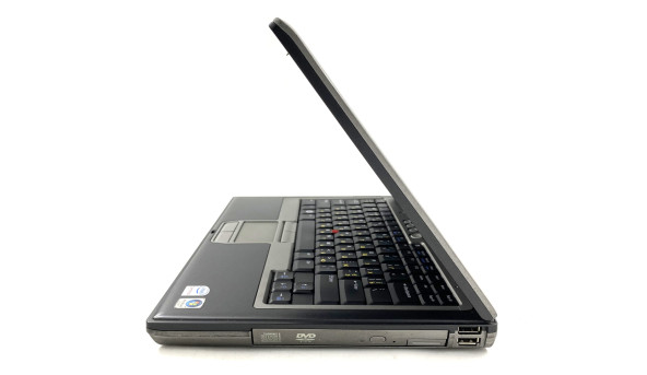 Ноутбук Dell Latitude D630 Intel Core 2 Duo T7100 3 GB RAM 250 GB HDD [14.1"] - Б/В