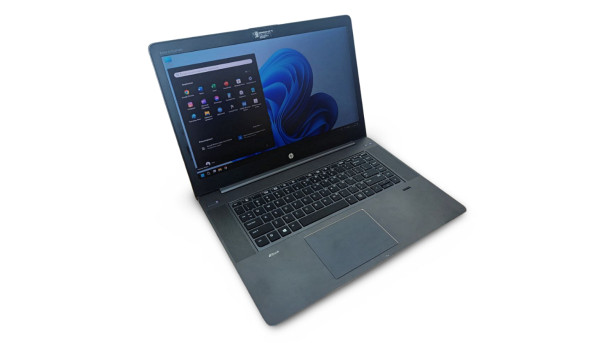 Ігровий ноутбук HP zBook Studio G3 Xeon E3-1505M v5 16 RAM 512 SSD Quadro M1000M [IPS 15.6" 4K] - Б/В - 650936