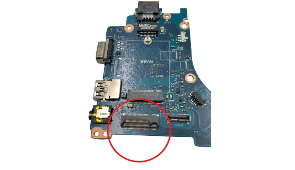 Материнська плата до ноутбука Dell Latitude 5480 5490 CDM70 LA-E081P INTEL Core i5-6300U Б/В - 651286