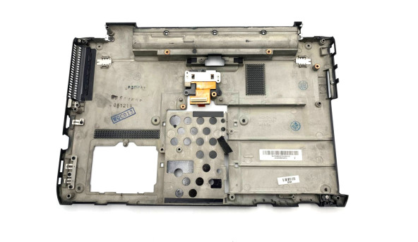 Нижняя часть корпуса к ноутбуку Sony PCG-51112М 4VGD3BHN0C0 Б/У