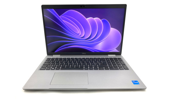 Ноутбук Dell latitude 5530 Intel Core I5-1235U 8 GB RAM 256 GB SSD [IPS 15.6" FullHD] - Б/В