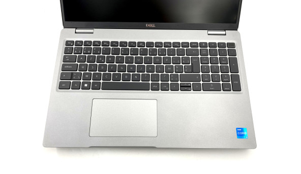 Ноутбук Dell latitude 5530 Intel Core I5-1235U 8 GB RAM 256 GB SSD [IPS 15.6" FullHD] - Б/В