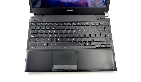 Ноутбук Toshiba Satellite R630 13U Intel Core I5-460M 8 GB RAM 128 GB SSD [13.3"] - Б/В