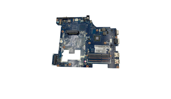 Материнская плата к ноутбуку Lenovo G585, LA-8681P Rev:1.0 Б/У
