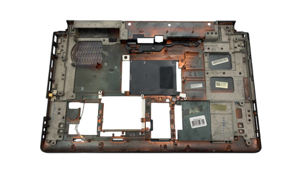 Нижняя часть корпуса к ноутбуку Dell Studio 17/1747 0T018R AP080000100 Б/У