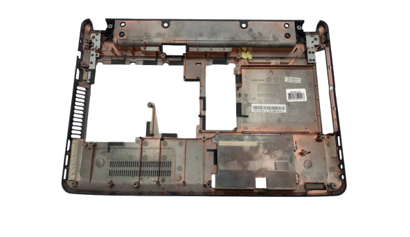 Нижняя часть корпуса к ноутбуку Medion Akoya E6222 13N0-XVA0D01 E173569 Б/У