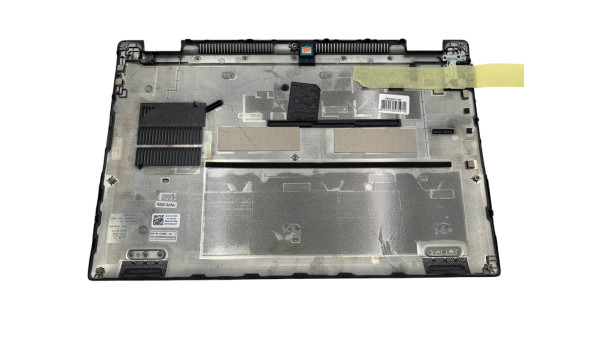 Нижняя часть корпуса к ноутбуку dell latitude 5520 precision 3560, 03C21P, 3C21P Б/У