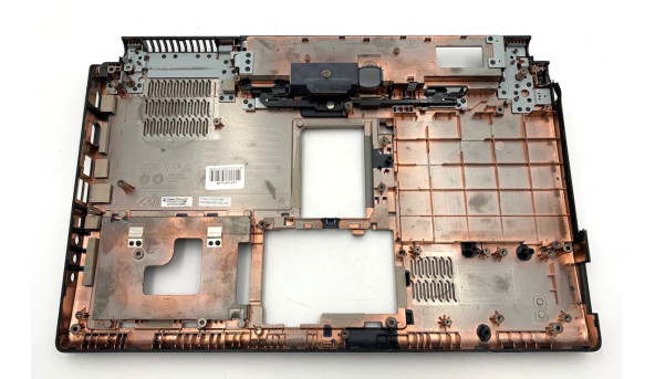 Нижня частина корпусу до ноутбука Dell Studio 1555 1557 1558 (PP39L) 38FM8BAWI00 Б/В