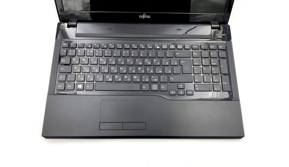 Ноутбук Fujitsu Lifebook AH552 Intel Core I5-3210M 8 GB RAM 128 GB SSD 500 GB HDD [15.6"] - Б/У