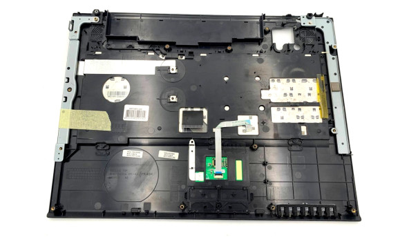 Средняя часть корпуса с клавиатурой для ноутбука Samsung NP-R60 BA75-01981A BA81-03821A Б/У