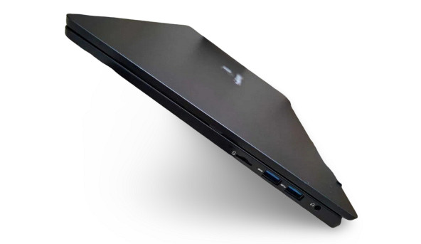 Игровой ноутбук Gateway GGNC51518 Core i5-1235U 16 RAM 512 SSD GeForce RTX 3050 [IPS 15.6" FullHD] - Б/У