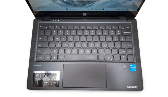 Игровой ноутбук Gateway GGNC51518 Core i5-1235U 16 RAM 512 SSD GeForce RTX 3050 [IPS 15.6" FullHD] - Б/У
