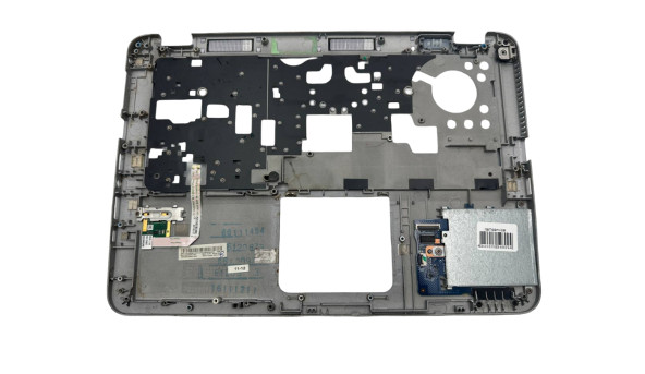 Середня частина корпусу до ноутбука HP EliteBook 820 G3 6070B0886101 Б/В