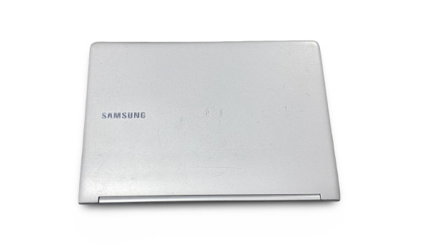 Ноутбук Samsung NP900X3D Intel Core I5-3317U 4 GB RAM 128 GB SSD [IPS 13.3" HD+] - Б/В - Уцінка!