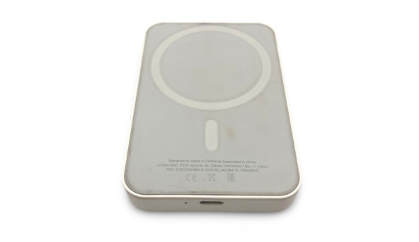 Зовнішній акумулятор Battery Pack MagSafe A2384 5000mAh - Б/В
