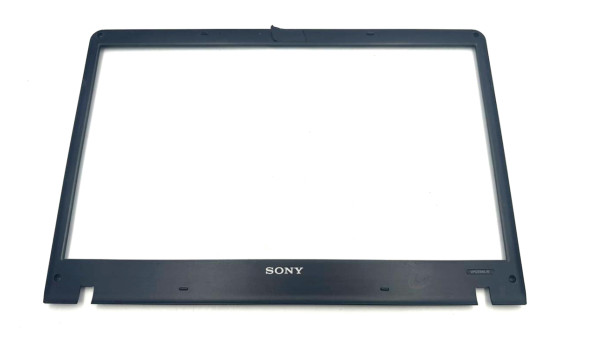 Рамка матрицы корпуса для ноутбука Sony PCG-71313M PCG-71212M  012-000A-3017-D Б/У