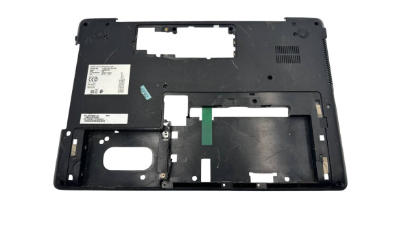 Нижня частина корпусу до ноутбука Fujitsu Lifebook A556 B0977602113 Б/В