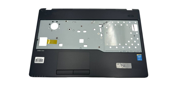Средняя часть корпуса к ноутбуку  Fujitsu LifeBook A555 33FH9TCJTA0 EAFH9009030-1 Б/У